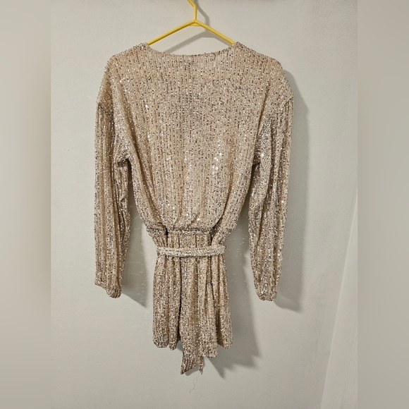 Fashion Nova - Diva Shine Sequin Romper - Silver - Picture 7 of 11